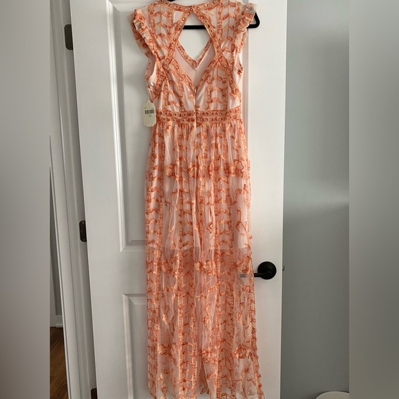 Altar’d State Dress - Picture 2 of 6